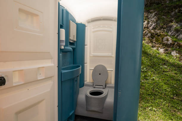 Best Porta potty delivery and setup  in Lindenwold, NJ